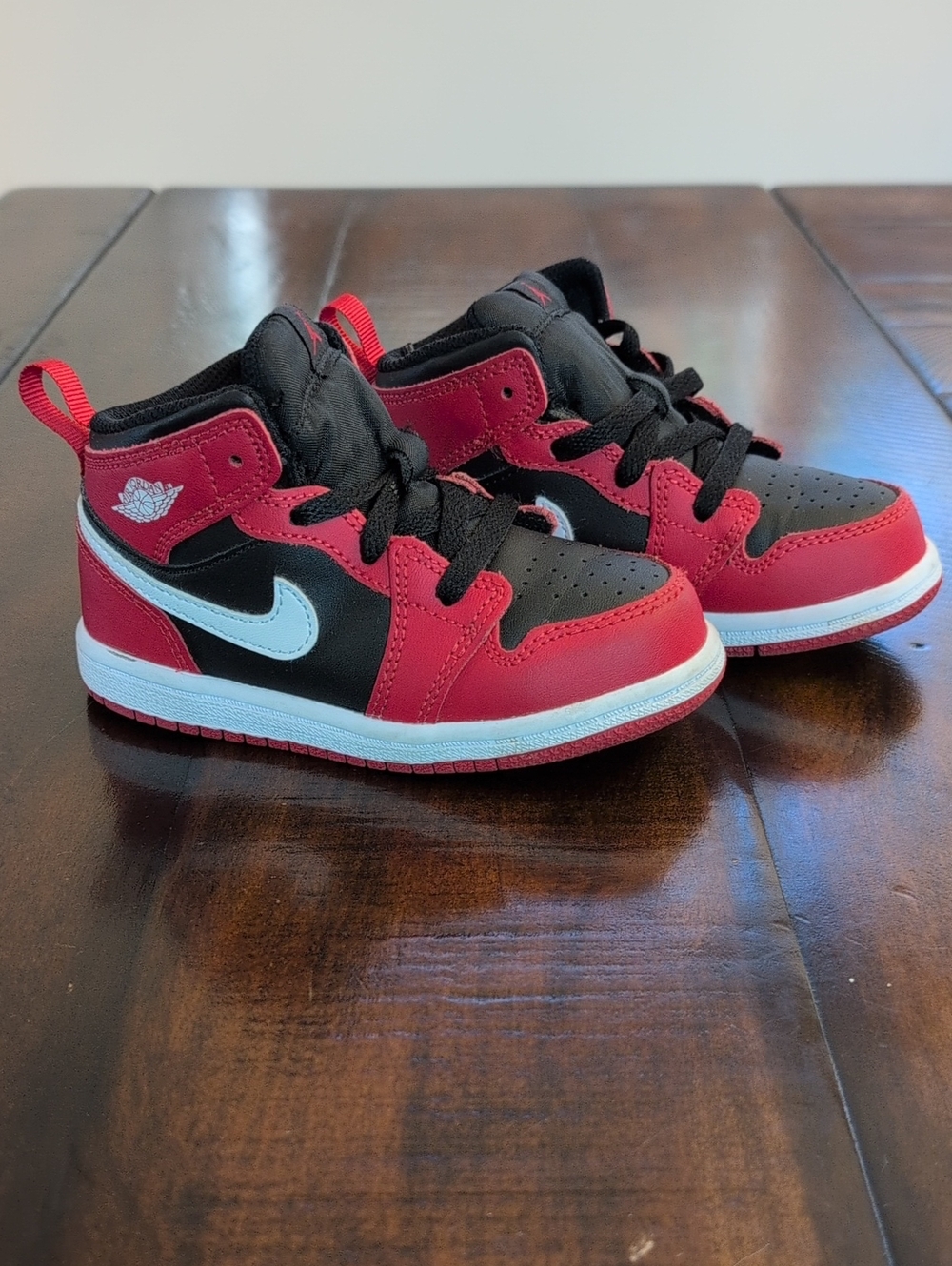 Nike Air Jordan Kids High-Top Sneakers in Red Black White